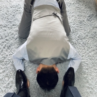 俯首称爹