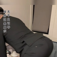 @小黑狼black 暗条纹正装搭配暗条纹黑袜，这样的搭 快手